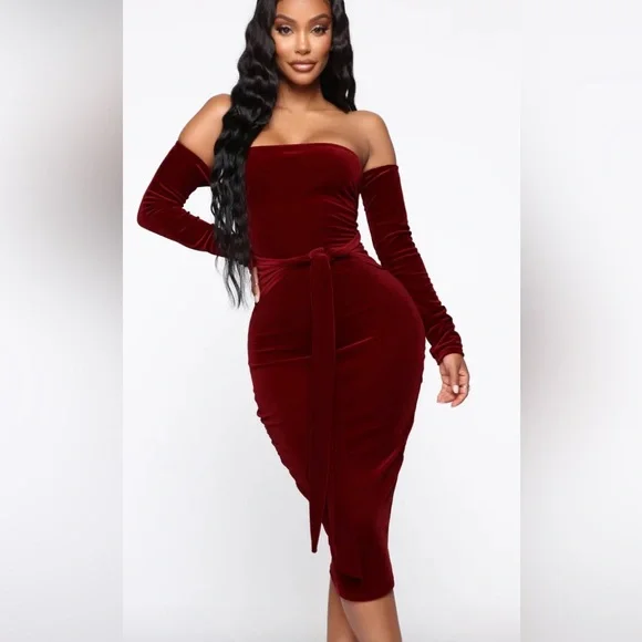 Fashion Nova | Dresses | Nwt Fashion Nova Stretchy Stay Close Red Velvet  Midi Dress S | Poshmark